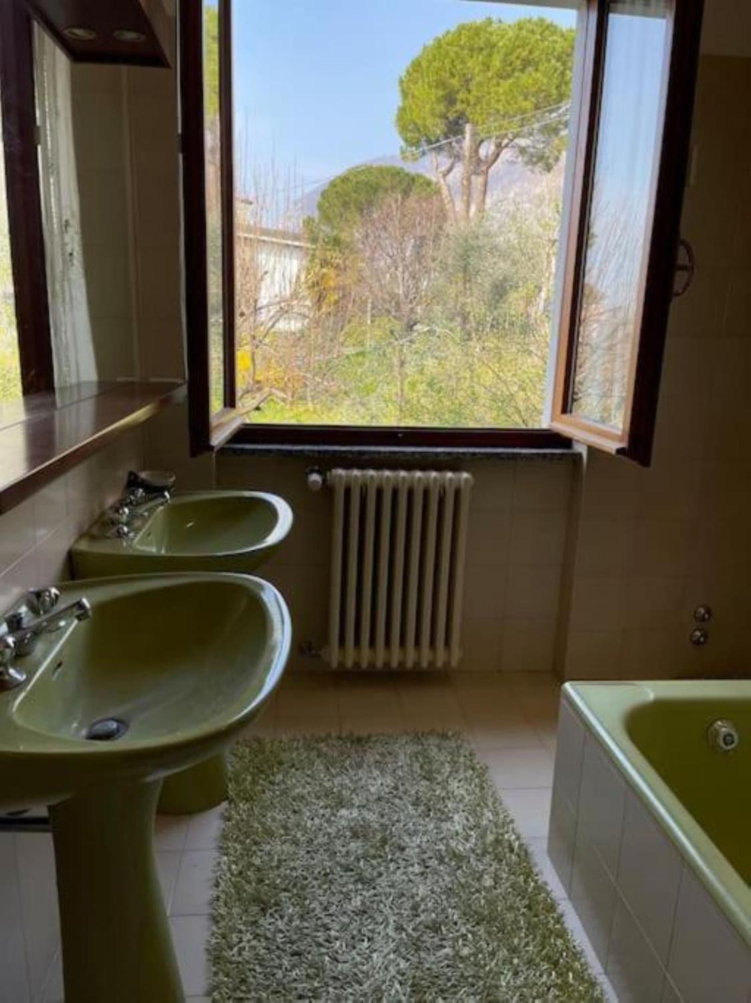 Villa Rosi Lierna Exteriör bild