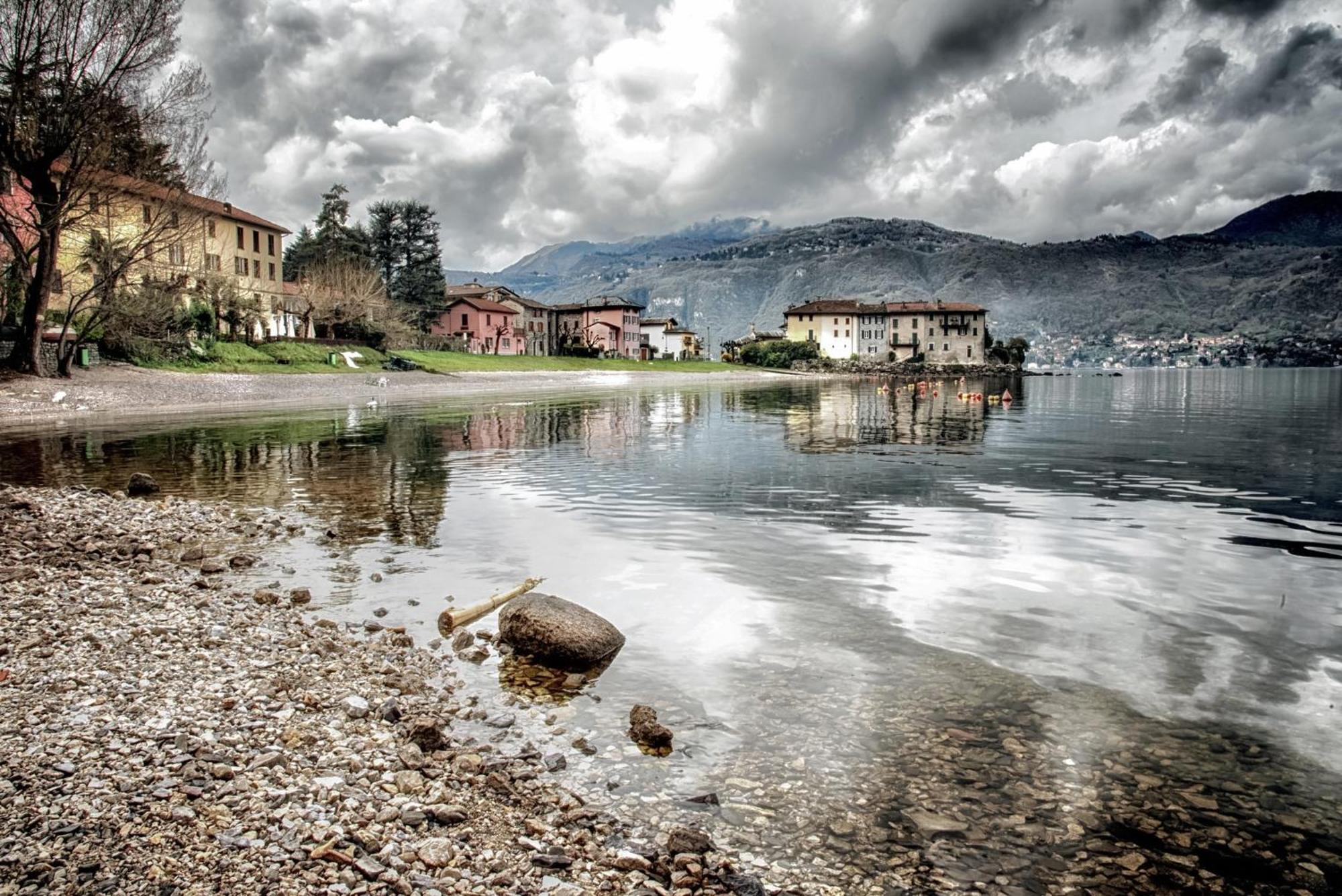 Villa Rosi Lierna Exteriör bild